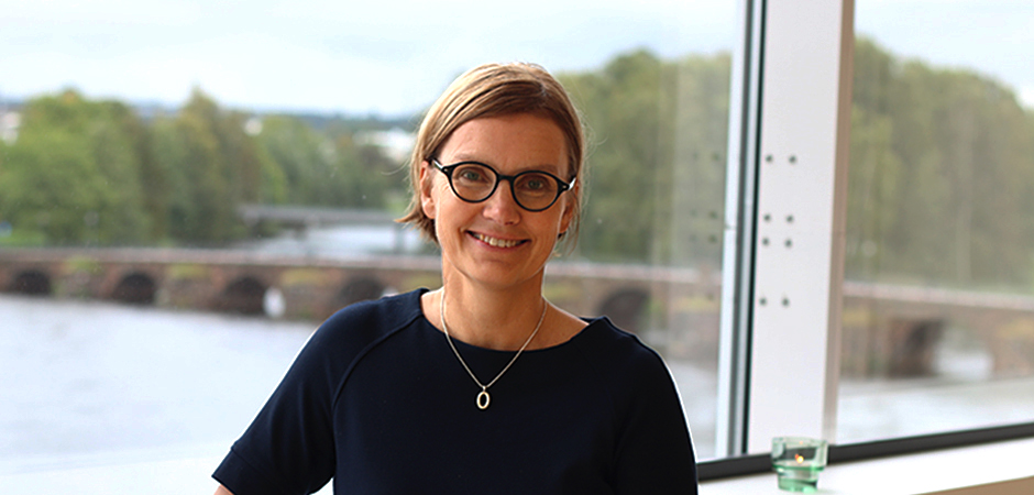 – Träning av minne och uppmärksamhet gör det lättare att återhämta sig för den som drabbas av utmattningssyndrom, säger Anna Stigsdotter-Neely, professor i psykologi på Karlstad universitet.