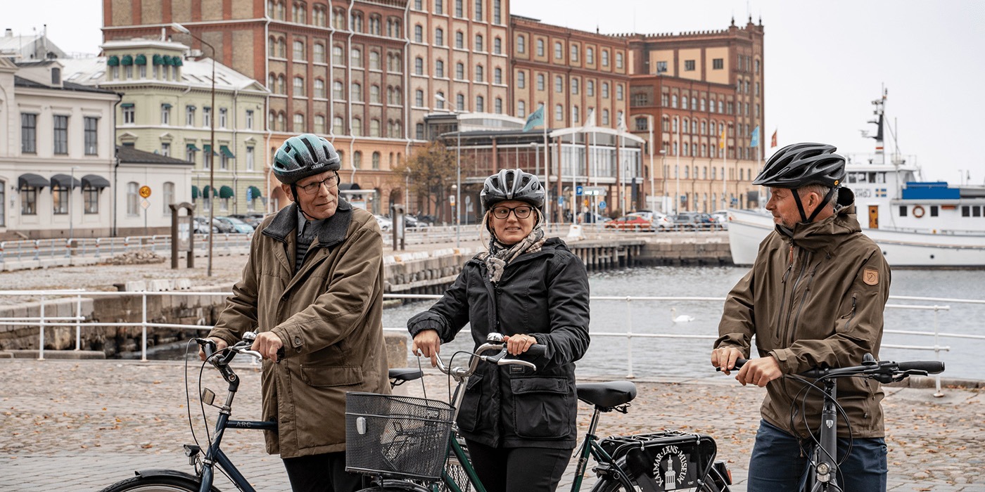 De tar cykeln till jobbet!
