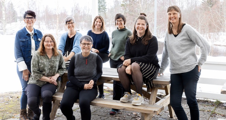 Arbetsgrupp med kvinnor i Robertsfors som har arbetat med wheelan-modellen