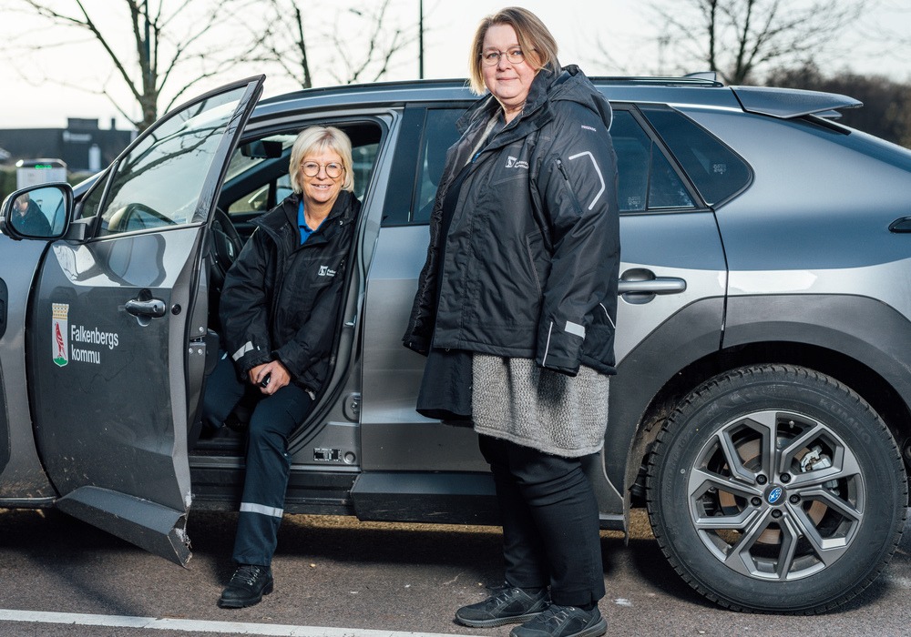 Monica Hirvelä och Iren Svensson, chef och skyddsombud i hemtjänsten i Falkenberg