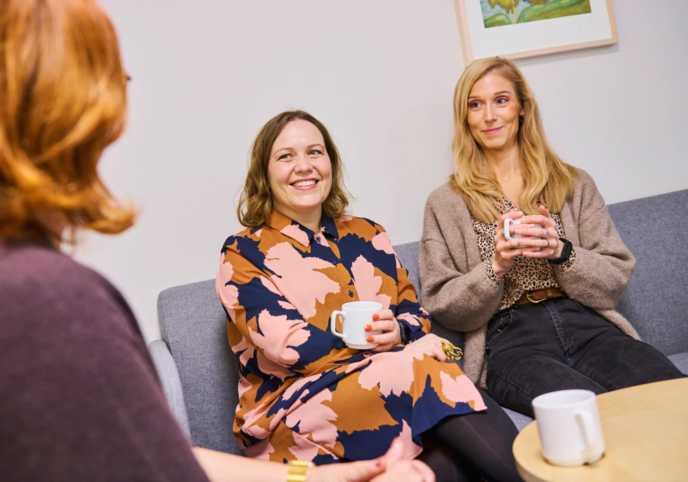 Fikastund är återhämtning, här i socialtjänsten.