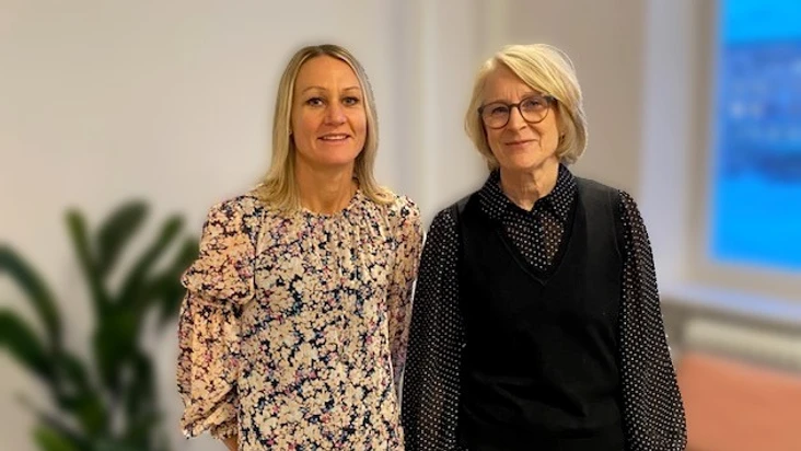Lotta Lövdahl och Annika Andersson från stadsledningskontoret arbetar med Chefoskopet i Göteborgs stad