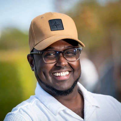 Omar Mohamed, skyddsombud.